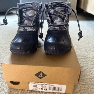 Toddler boys or girls Sperry Rain Boots